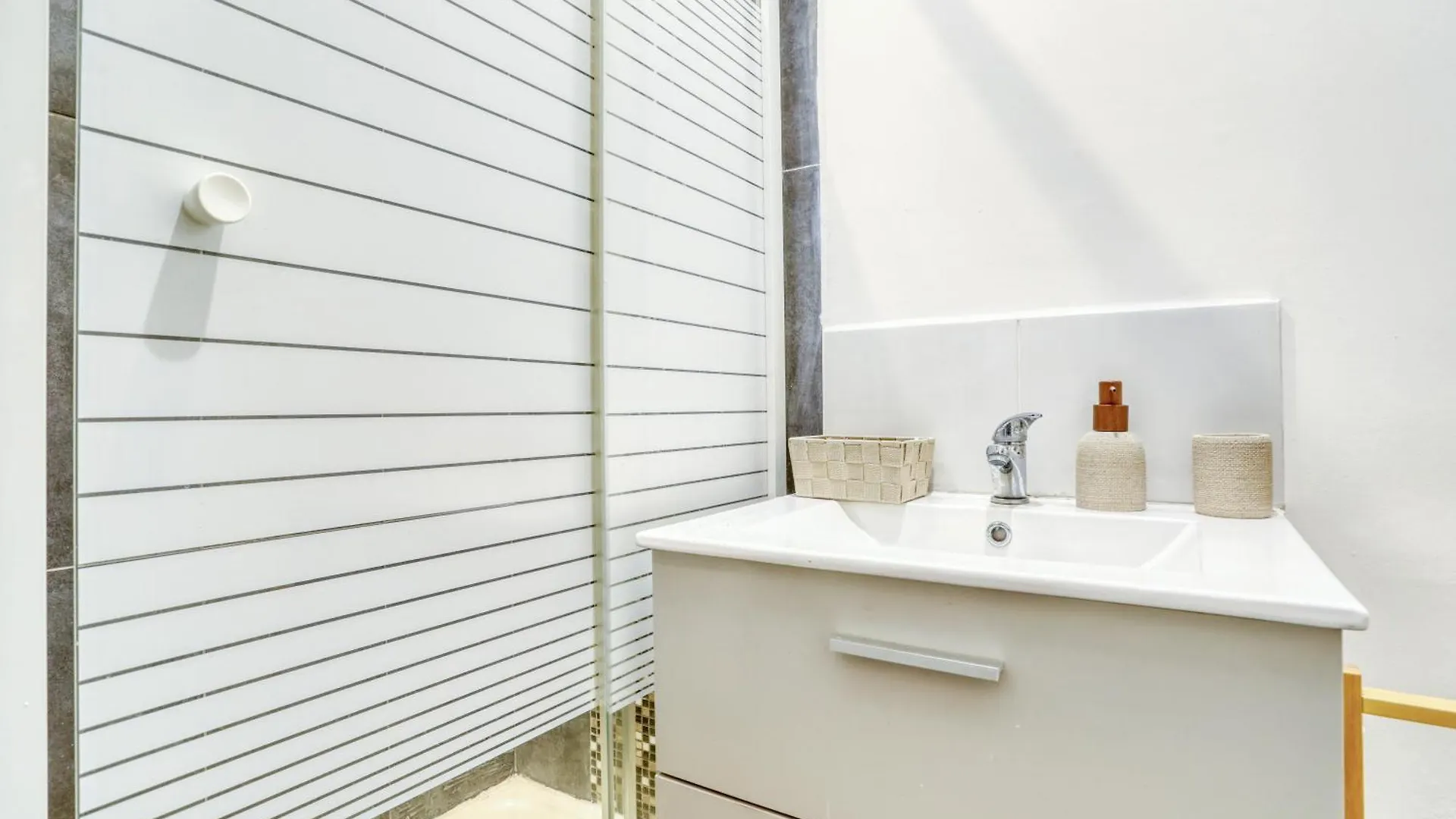 Le Studio Duret II Paris France